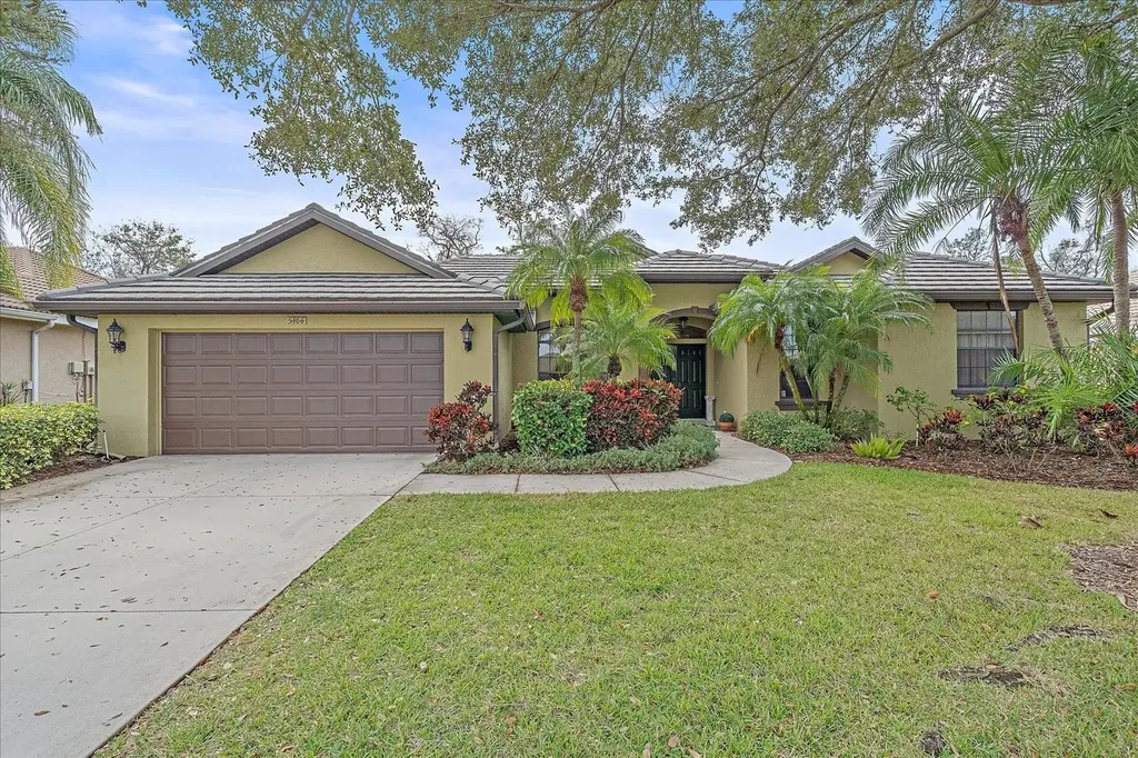 5484 Oak Grove Court Sarasota FL 34233