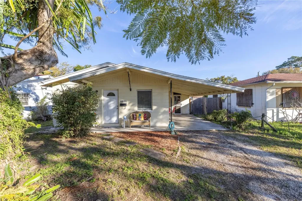 4075 32nd Avenue N St Petersburg FL 33713