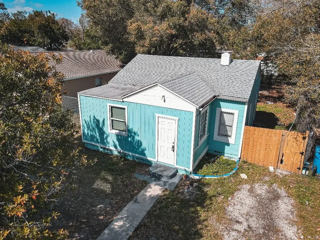 4511 10th Avenue S St Petersburg FL 33711