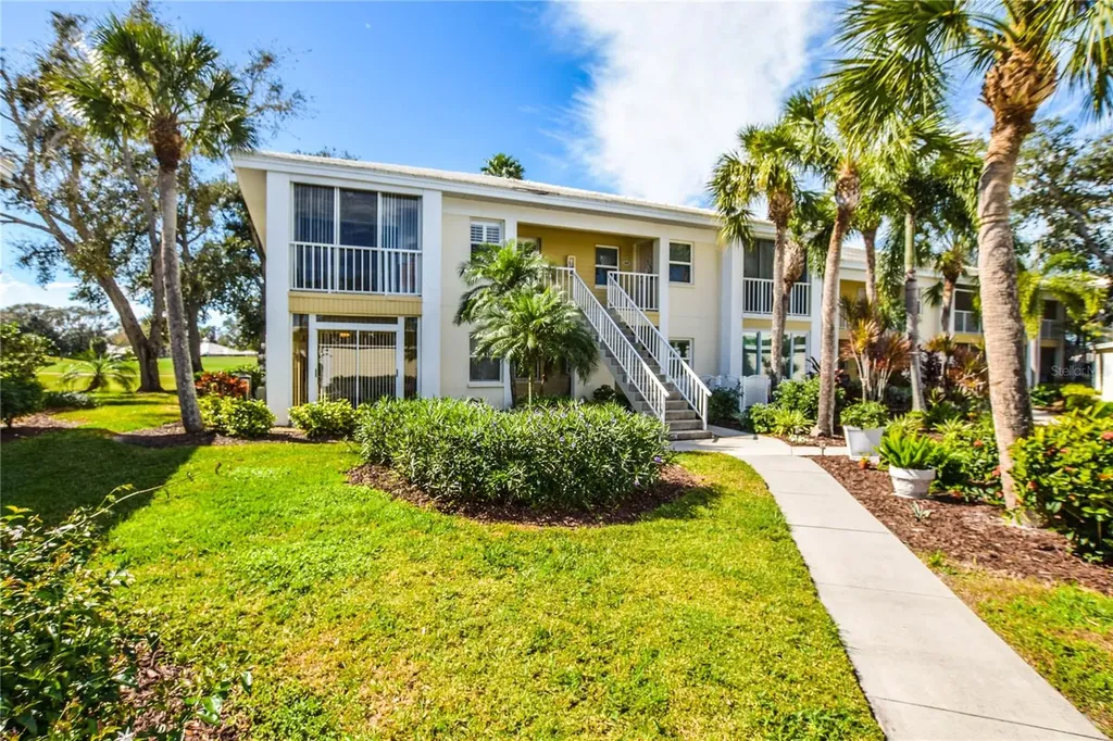 421 Cerromar Terrace Venice FL 34293