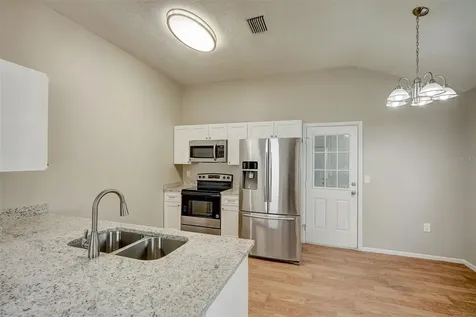 1023 34th Avenue W Bradenton FL 34205