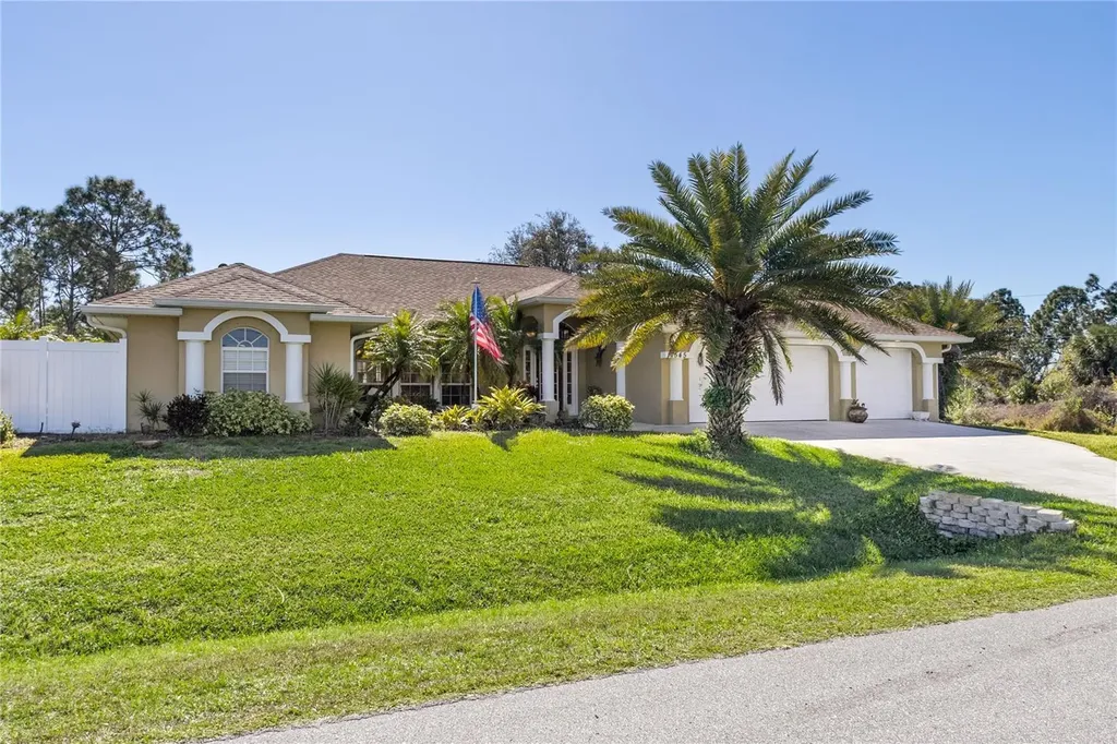 7545 Totem Avenue North Port FL 34291