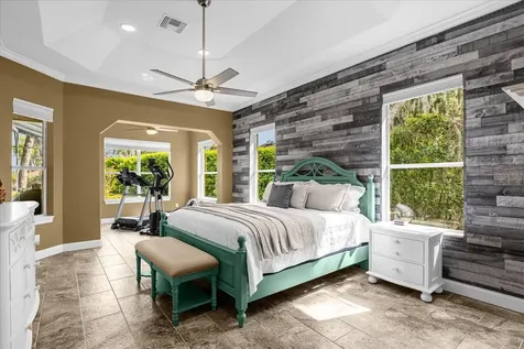 15828 Chestnut Lane Tavares FL 32778