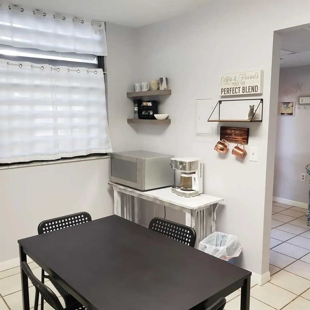 108 Pinehurst Drive Bradenton FL 34210