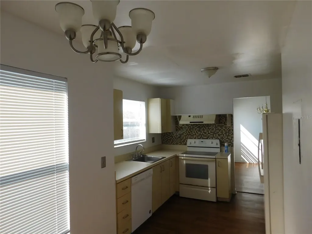 2540 Woodgate Boulevard Orlando FL 32822