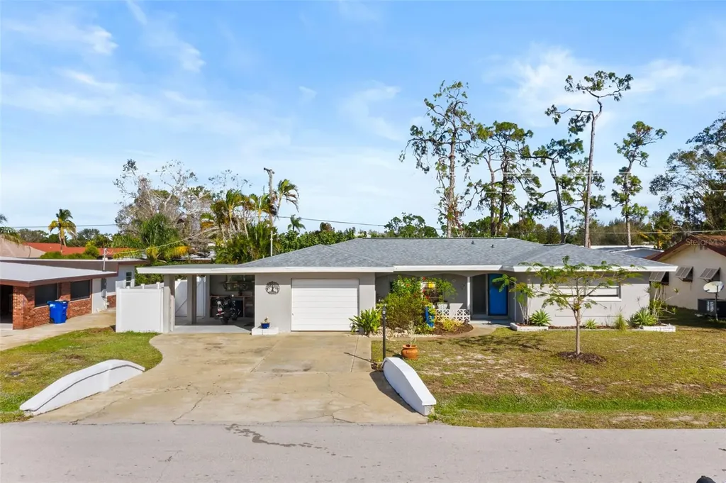 2267 Aldridge Avenue Fort Myers FL 33907