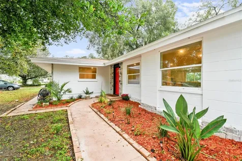 909 Eastwood Drive Brandon FL 33511