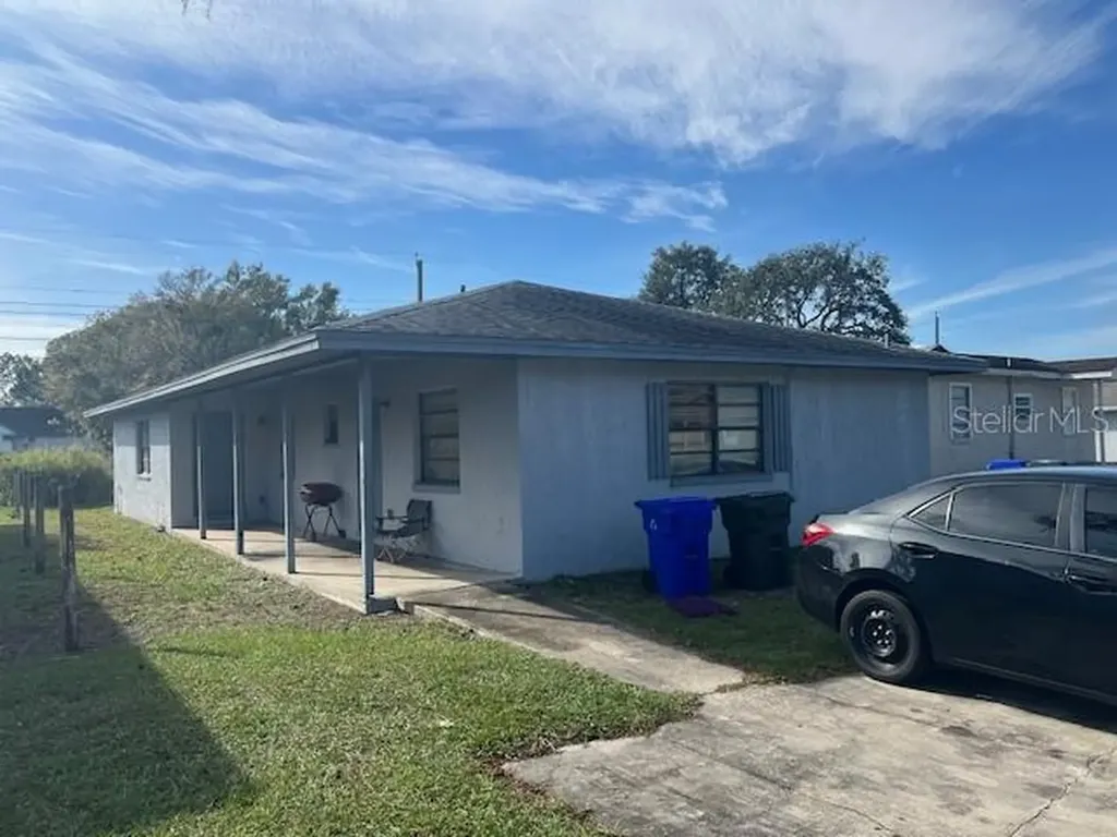 2436 Chestnut Woods Drive Lakeland FL 33815