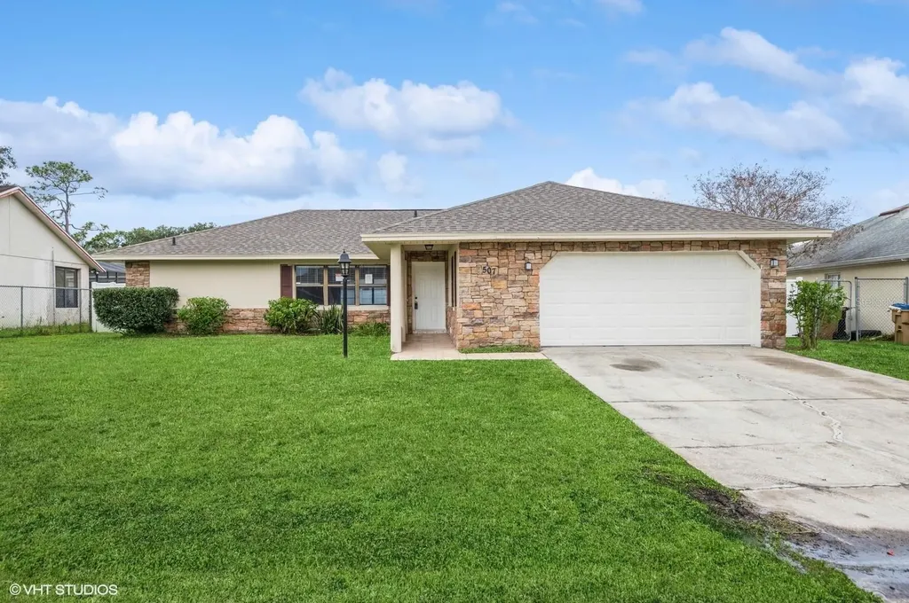 507 Glade Court Kissimmee FL 34758