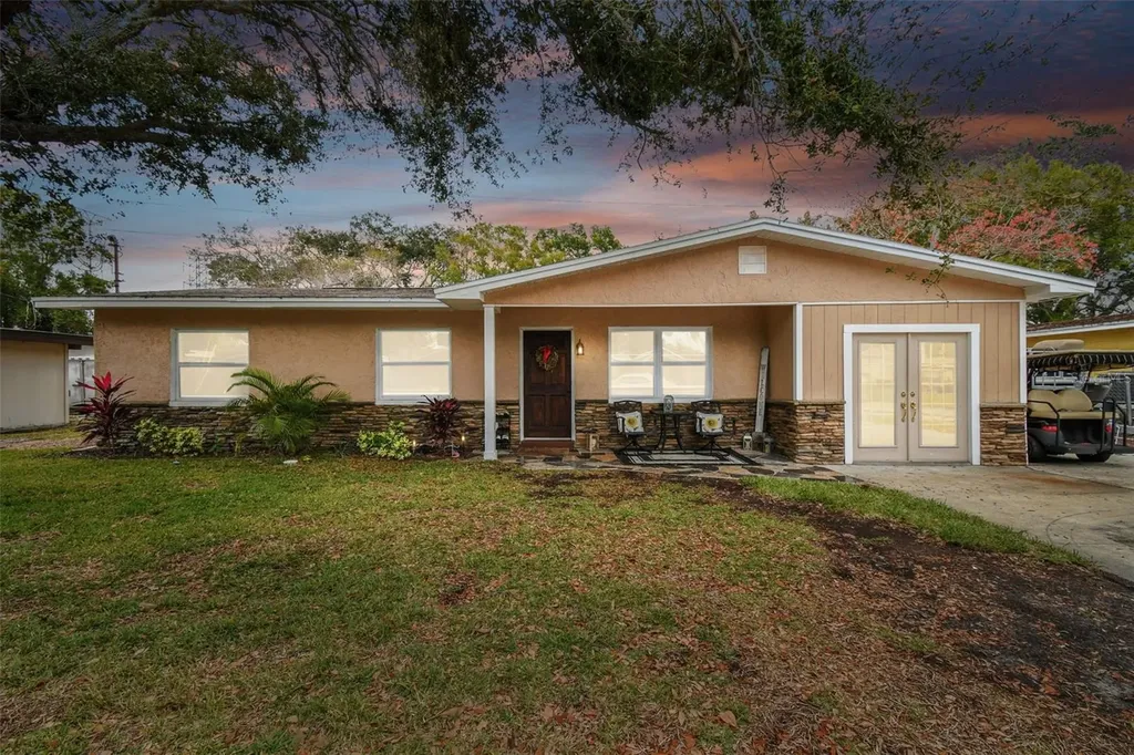 331 Country Club Drive Oldsmar FL 34677