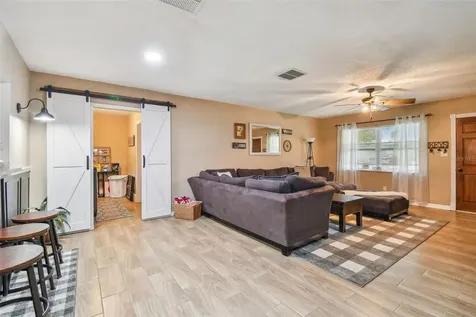 331 Country Club Drive Oldsmar FL 34677