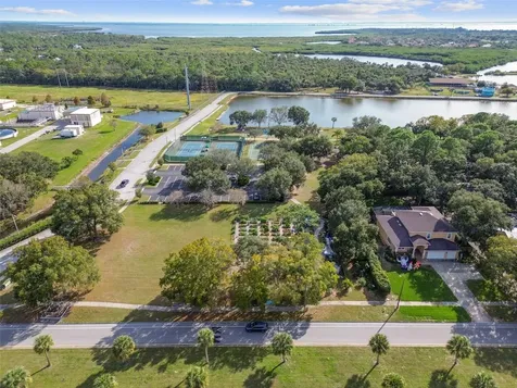 331 Country Club Drive Oldsmar FL 34677