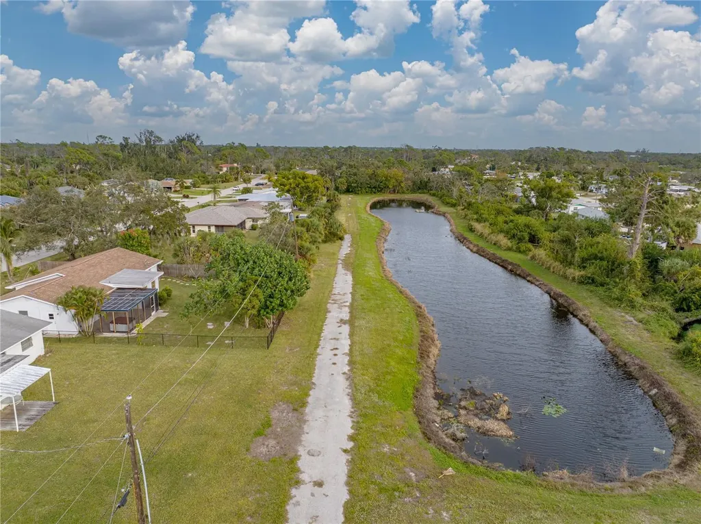 Stratford Road Englewood FL 34223