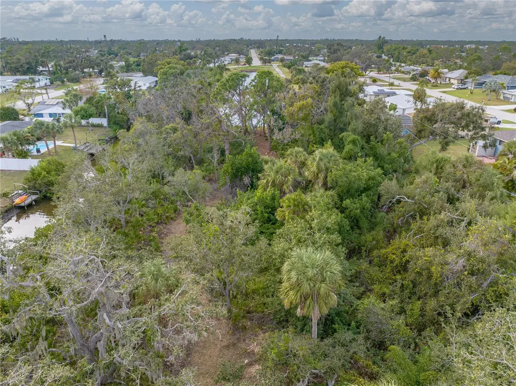 Stratford Road Englewood FL 34223