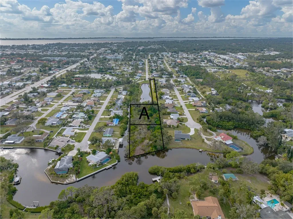 Stratford Road Englewood FL 34223