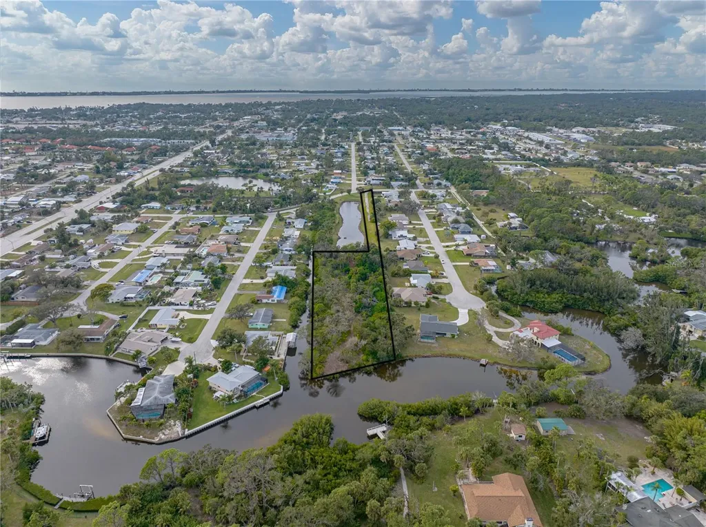Stratford Road Englewood FL 34223