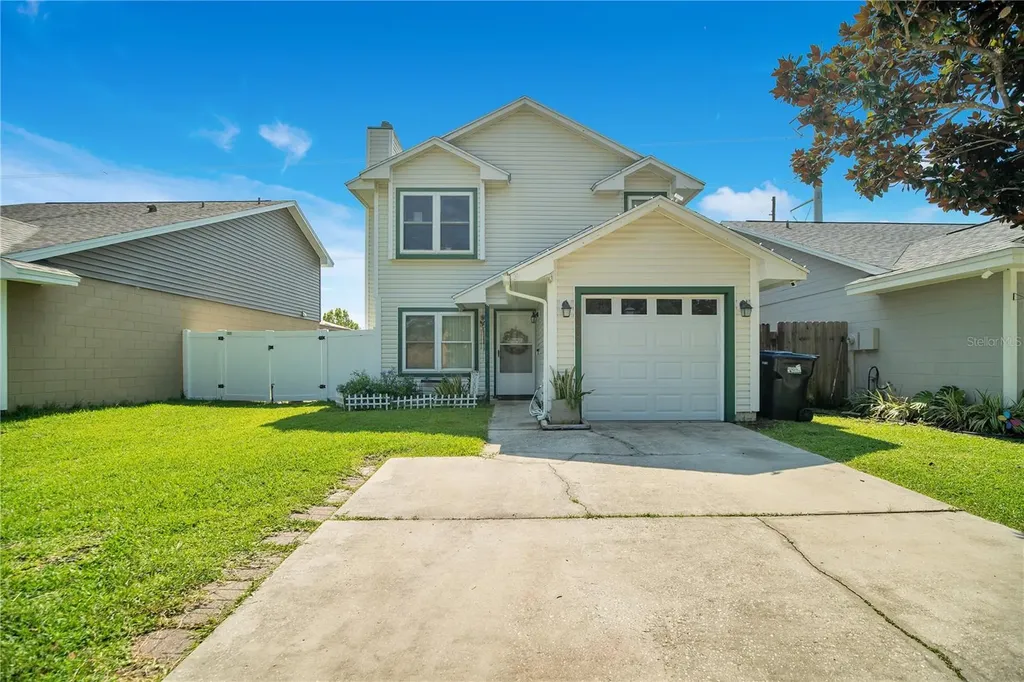 1043 Chambord Court Orlando FL 32825