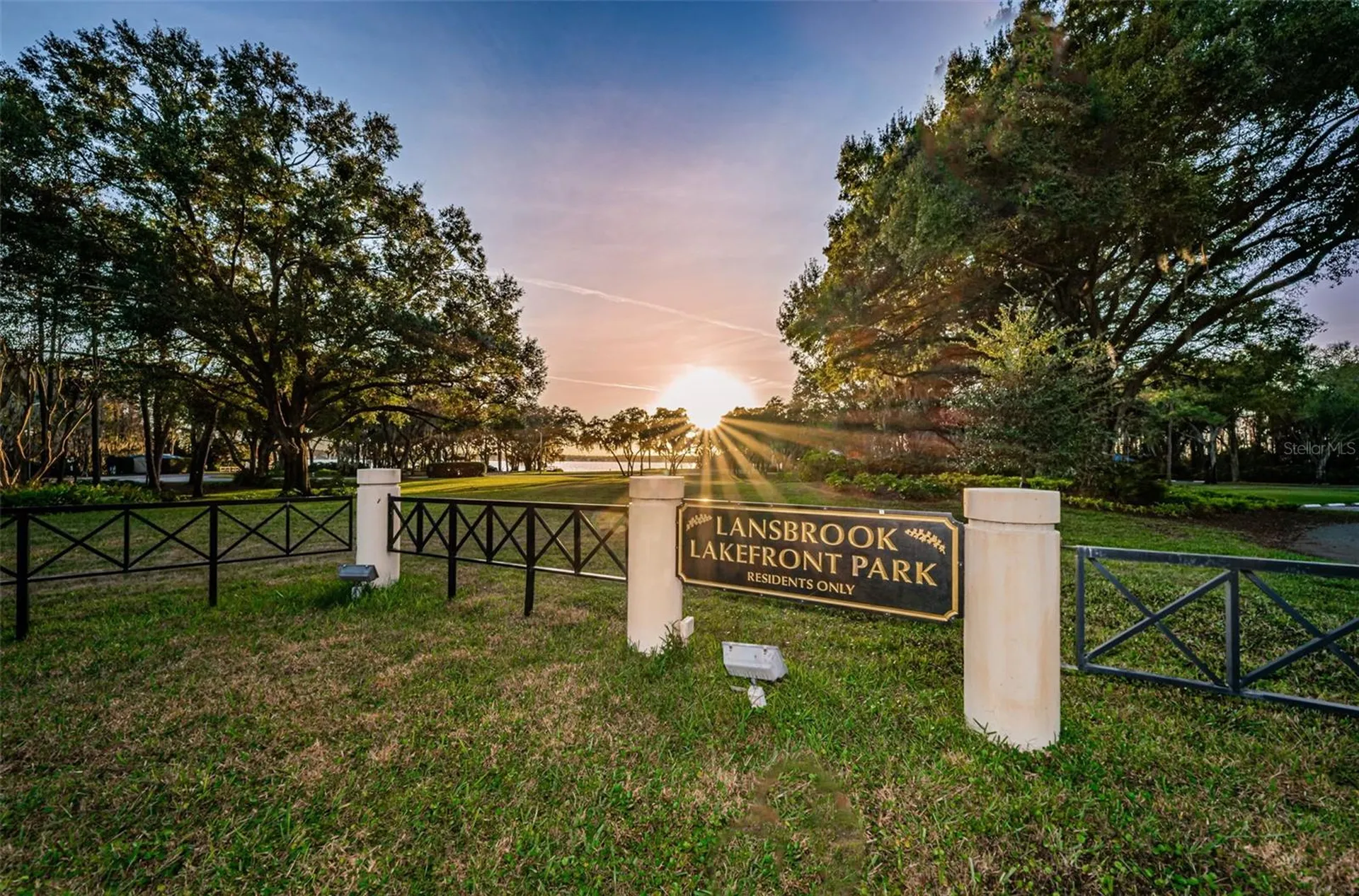 4445 Lansbrook Parkway Palm Harbor FL 34685
