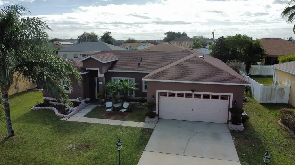 128 Anzio Drive Kissimmee FL 34758