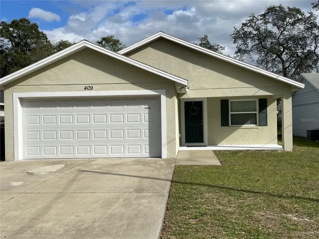 409 Crabtree Avenue Orlando FL 32835