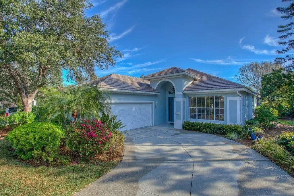 7101 Victoria Circle University Park FL 34201