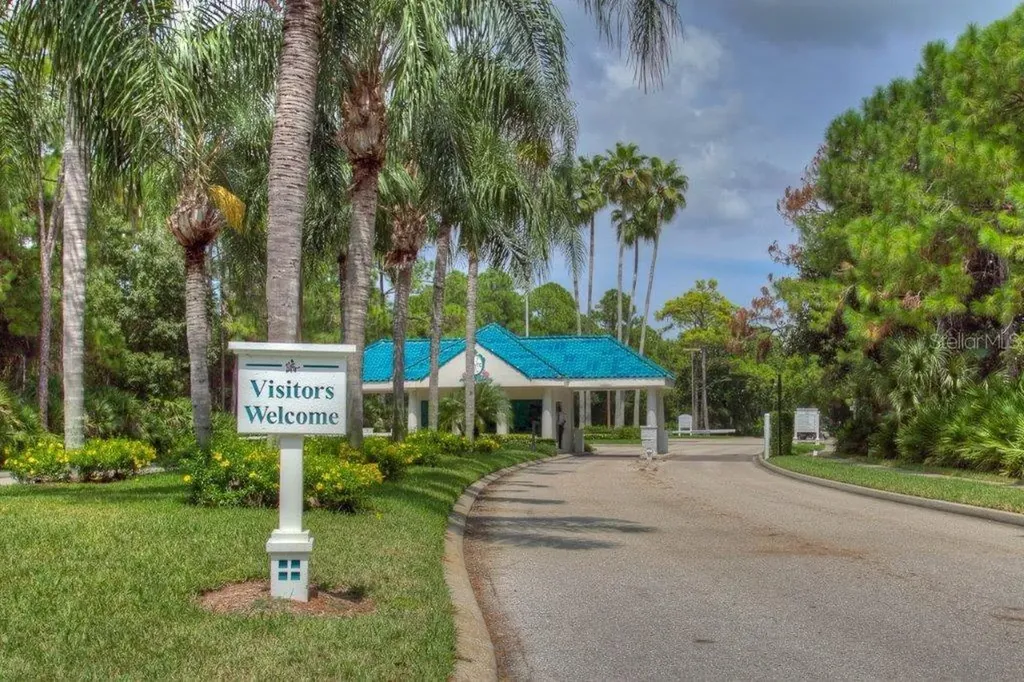 7101 Victoria Circle University Park FL 34201