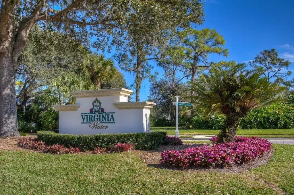 7101 Victoria Circle University Park FL 34201