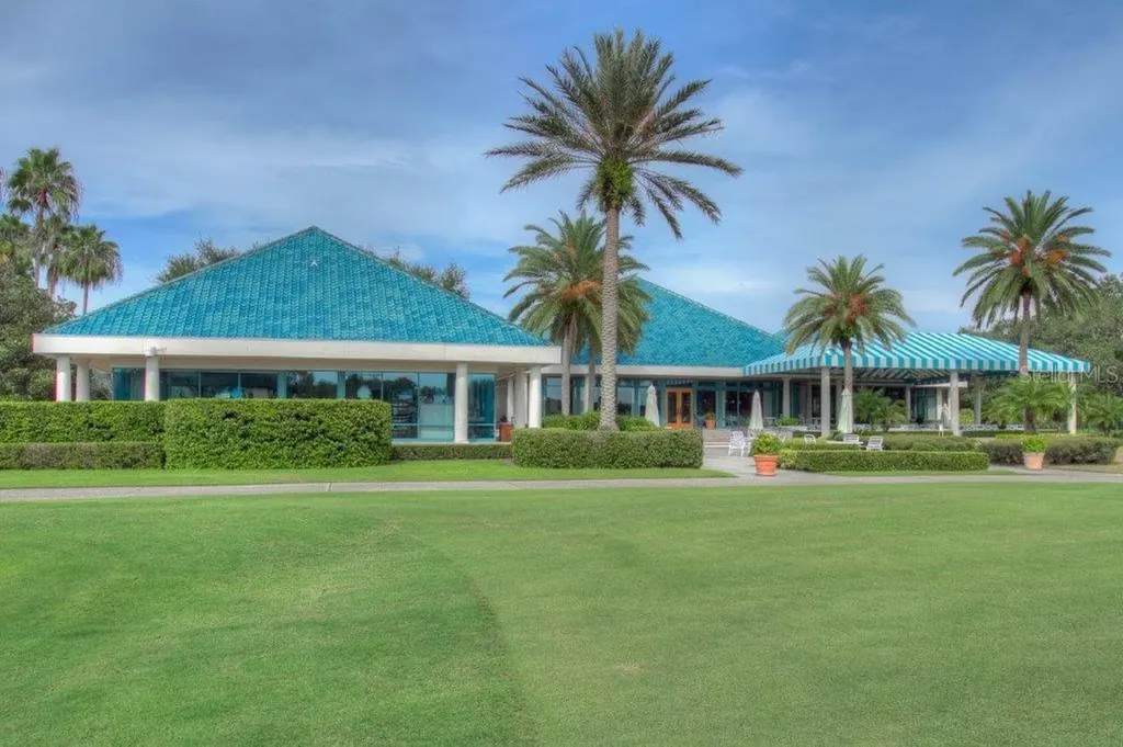 7101 Victoria Circle University Park FL 34201