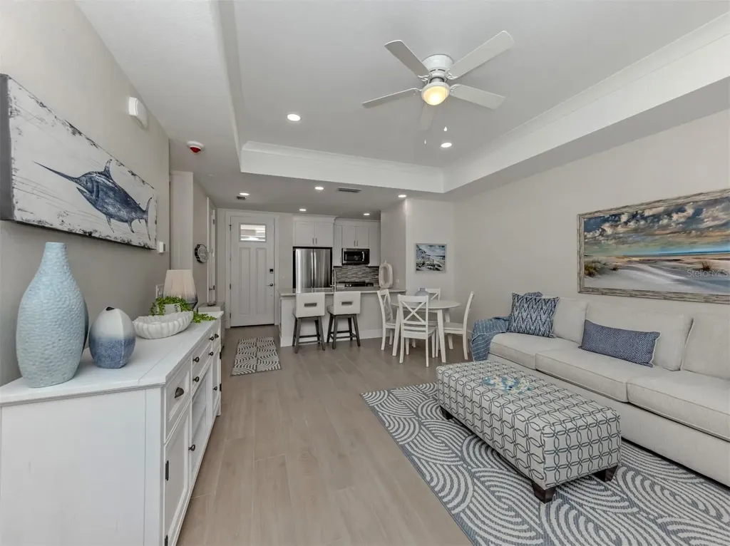 787 S. Tamiami Trail Venice FL 34285