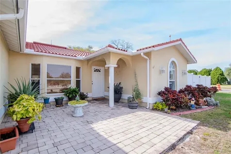 7118 Maplehurst Drive Port Richey FL 34668