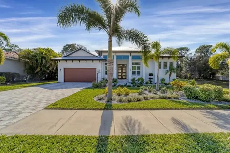 5880 Meriwether Place Sarasota FL 34232