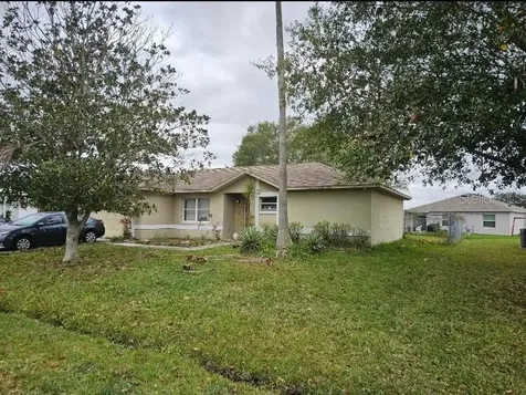 916 Salerno Court Kissimmee FL 34758