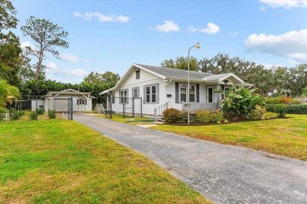 1613 5th Street W Palmetto FL 34221