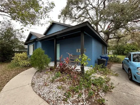 2977 2nd Street E Bradenton FL 34208
