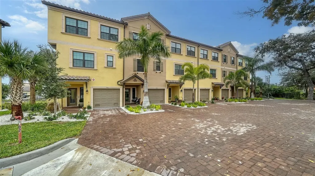 1916 Monte Carlo Drive Sarasota FL 34231