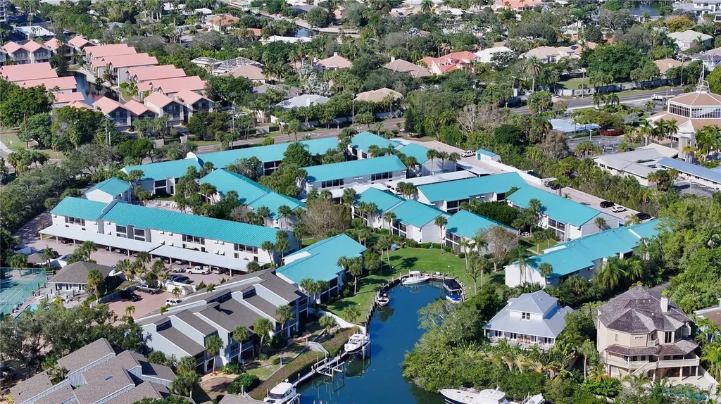 5631 Midnight Pass Road Sarasota FL 34242