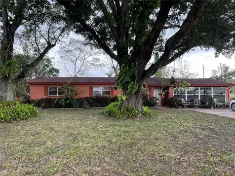760 Palmetto Avenue Frostproof FL 33843
