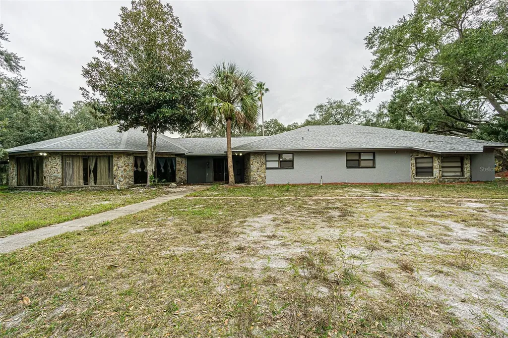 7554 Lake Forest Circle Port Richey FL 34668