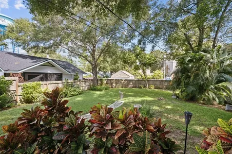 435 12th Avenue N St Petersburg FL 33701