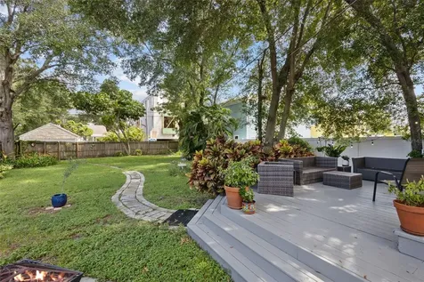 435 12th Avenue N St Petersburg FL 33701