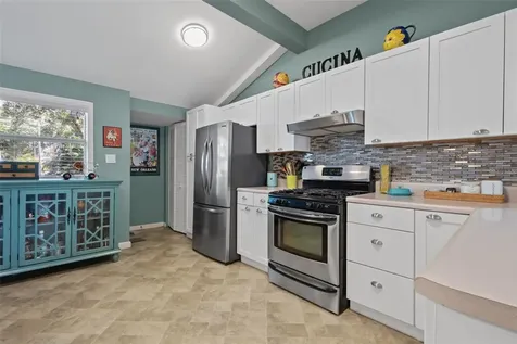 435 12th Avenue N St Petersburg FL 33701