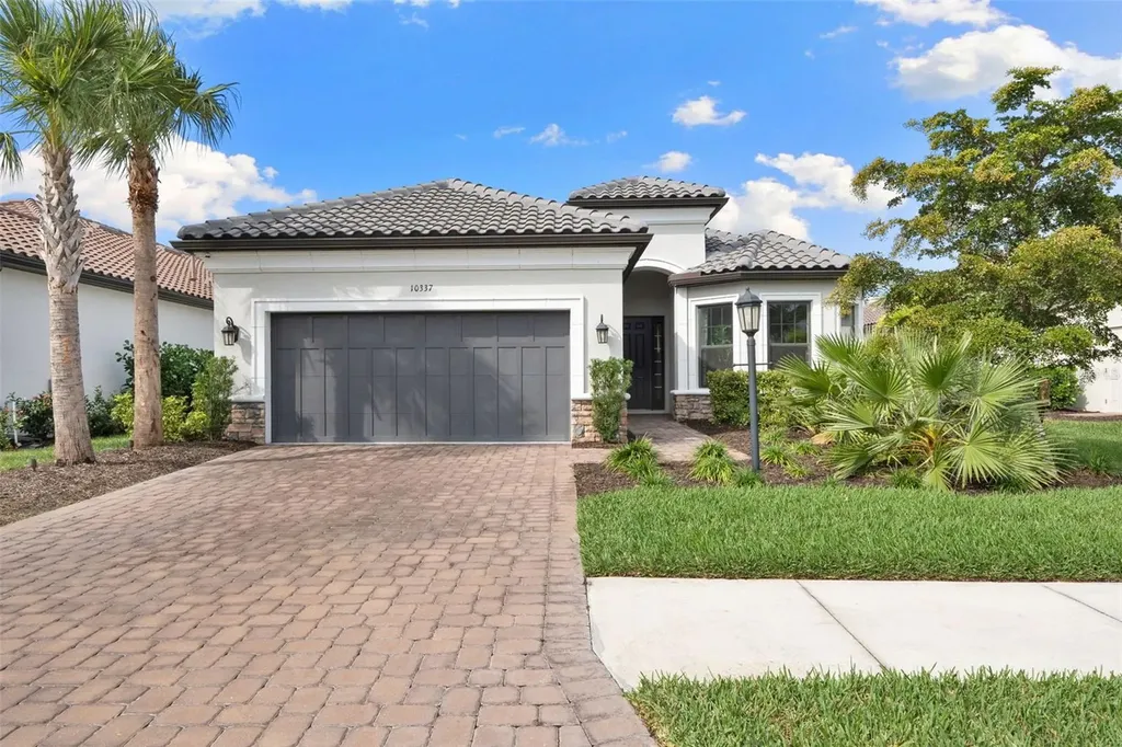 10337 Morning Mist Lane Sarasota FL 34241