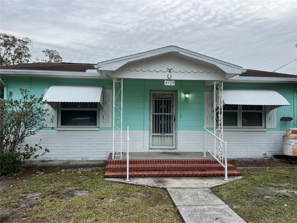 4129 46th Street N St Petersburg FL 33714
