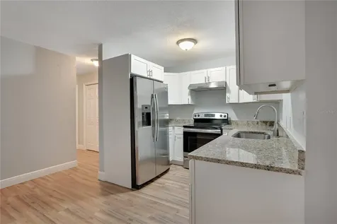 1215 S Adelle Avenue Deland FL 32720