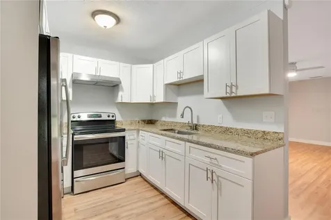 1215 S Adelle Avenue Deland FL 32720