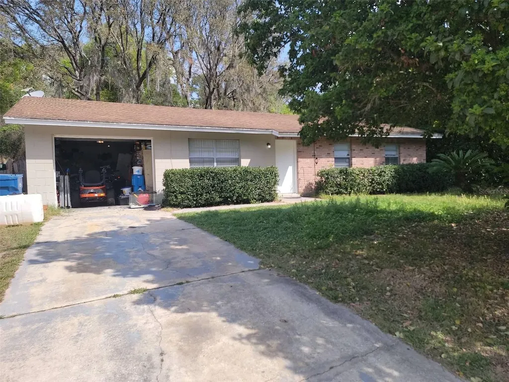 331 Dogwood Avenue Orange City FL 32763
