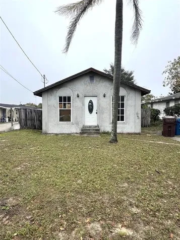 220 E Street Lake Wales FL 33853