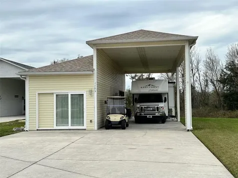 1125 Motorcoach Drive Polk City FL 33868