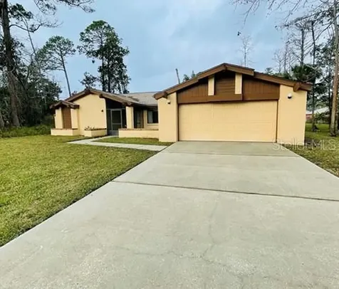 32 Packard Lane Palm Coast FL 32164