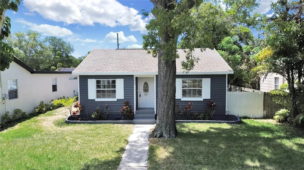 4820 16th Avenue N St Petersburg FL 33713